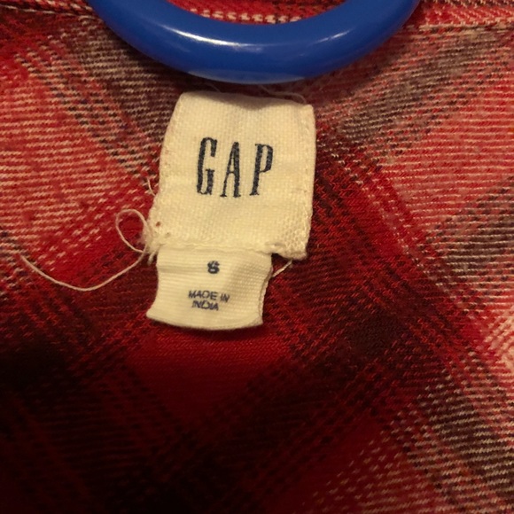 Gap Red Plaid Flannel Shirt - Picture 2 of 4
